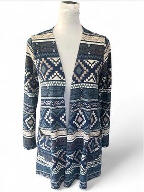 LulaRoe blue and white geometric pattern cardigan in size S